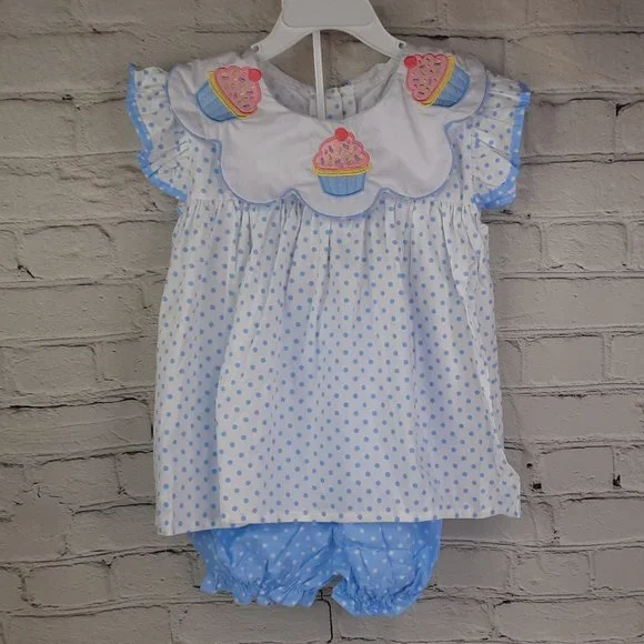 'EVERLASTING HEIRLOOM' SCALLOP NECK EMBROIDE CUPCAKE TOP & BLOOMER 2-PIECE SET - Picture 3 of 14